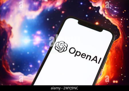 KIEW, UKRAINE - 17. MÄRZ 2024 OpenAI-Logo auf dem iPhone-Display mit Hintergrund der künstlichen Intelligenz futuristischen Ai-generierten Bild Nahaufnahme Stockfoto