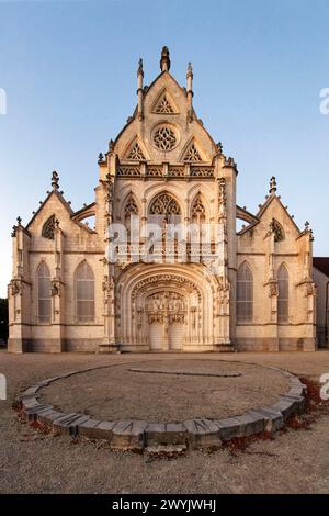 Frankreich, Ain, Bourg en Bresse, königliches Kloster von Brou, das 2018 restauriert wurde, die Kirche des Heiligen Nicolas de Tolentino Meisterwerk der Flamboyanischen Gotik Stockfoto