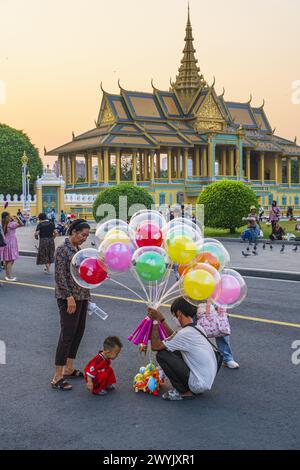 Kambodscha, Phnom Penh, Preah Tinang Chan Chhaya Pavillon des Königspalastes Stockfoto