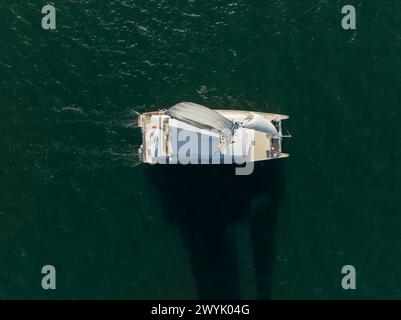 Frankreich, Gironde, Bassin d'Arcachon, Katamaran Le Côte d'Argent, ab UBA, Ausflüge auf dem Meer (aus der Vogelperspektive) Stockfoto