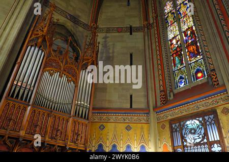 Schweiz, Kanton Genf, Genf, Rue Guillaume-Farel, Kathedrale Saint Pierre, Macchabees-Kapelle aus dem Jahr 1405, Walcker-Orgel Stockfoto