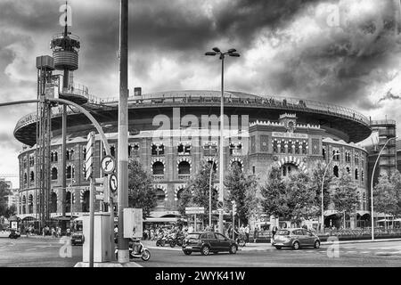 BARCELONA - 11. AUGUST: Ehemalige Placa de toros de las Arenas, in Placa d'Espanya, Barcelona, Katalonien, Spanien am 11. August 2017. Diese Stierkampfarena hörte auf Stockfoto