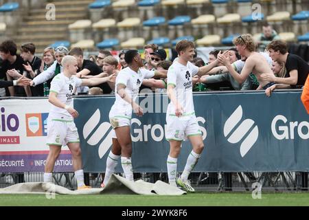 Brüssel, Belgien April 2024. Die Spieler von Cercle feiern nach dem Sieg eines Fußballspiels zwischen Royale Union Saint Gilloise und Cercle Brugge am Sonntag, den 7. April 2024 in Brüssel, am 2. Tag (von 10) der Play-offs der Champions in der ersten Liga der belgischen Meisterschaft 2023-2024. BELGA FOTO BRUNO FAHY Credit: Belga News Agency/Alamy Live News Stockfoto