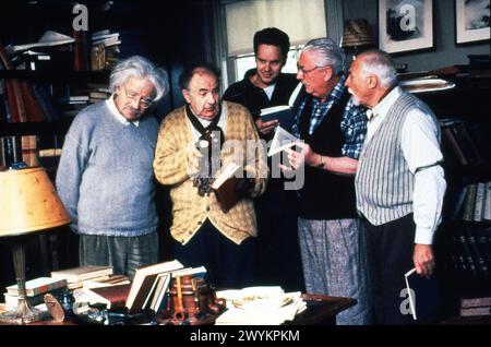 WALTER MATTHAU als Albert Einstein LOU JACOBI TIM ROBBINS JOSEPH MAHER und GENE SAKS in I.Q. 1994 Regisseur FRED SCHEPISI Story Andy Breckman Musik Jerry Goldsmith Kostümdesign Ruth Myers Sandollar / Paramount Pictures Stockfoto