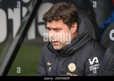 Sheffield, Großbritannien. April 2024. Mauricio Pochettino Manager von Chelsea während des Premier League-Spiels Sheffield United gegen Chelsea in der Bramall Lane, Sheffield, Vereinigtes Königreich, 7. April 2024 (Foto: Craig Thomas/News Images) in Sheffield, Vereinigtes Königreich am 7. April 2024. (Foto: Craig Thomas/News Images/SIPA USA) Credit: SIPA USA/Alamy Live News Stockfoto