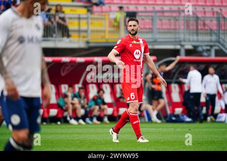 Monza, Italie. April 2024. Roberto Gagliardini (AC Monza) während des italienischen Meisterschaftsspiels Serie A zwischen AC Monza und SSC Napoli am 7. April 2024 im U-Power Stadion in Monza, Italien - Foto Morgese-Rossini/DPPI Credit: DPPI Media/Alamy Live News Stockfoto