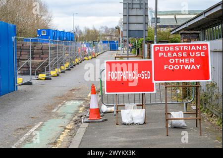 Straßenarbeiten an der Shields Road, Glasgow, Schottland, Großbritannien, Europa Stockfoto