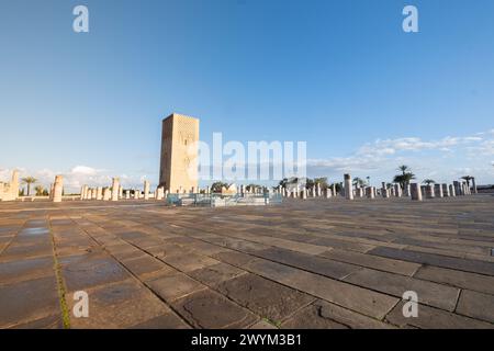 Sonnenaufgang im Mausoleum von Mohammed V. es ist ein königliches Grab in Rabat, der Hauptstadt von Marokko. Das Mausoleum beherbergt das Grab von König Mohammed V. Stockfoto