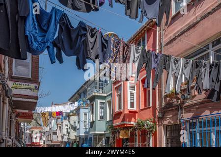 Berühmtes Balat-Viertel im Stadtteil Fatih in Istanbul, Türkei Stockfoto