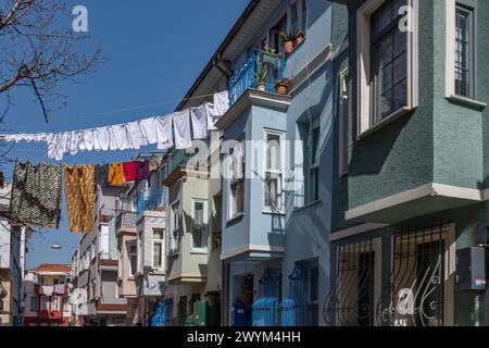 Berühmtes Balat-Viertel im Stadtteil Fatih in Istanbul, Türkei Stockfoto