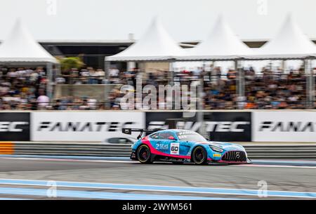 60 KODRIC Martin (hrv), AL-KHALIFA Isa (bhr), WILLIAMS Lewis (gbr), 2 Seas Motorsport, Mercedes-AMG GT3 Evo, Action während der 1. Runde der Fanatec GT World Challenge 2024 mit AWS auf dem Circuit Paul Ricard vom 5. bis 7. April 2024 in Le Castellet, Frankreich - Foto Marc de Mattia/DPPI Credit: DPPI Media/Alamy Live News Stockfoto