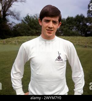 Aktenfoto vom 01.05.1967 von Joe Kinnear. Der ehemalige Tottenham-Verteidiger und Wimbledon-Manager Joe Kinnear ist im Alter von 77 Jahren verstorben, hat seine Familie in einer Erklärung bekannt gegeben. Ausgabedatum: Sonntag, 7. April 2024. Stockfoto