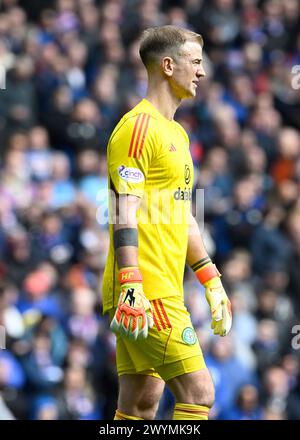 Glasgow, Großbritannien. April 2024. Joe Hart von Celtic während des schottischen Premiership-Spiels im Ibrox Stadium, Glasgow. Der Bildnachweis sollte lauten: Neil Hanna/Sportimage Credit: Sportimage Ltd/Alamy Live News Stockfoto