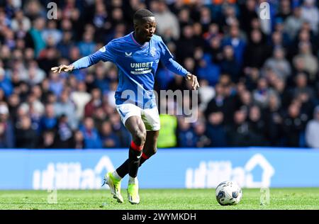 Glasgow, Großbritannien. April 2024. Mohamed Diomande von den Rangers während des schottischen Premiership-Spiels im Ibrox Stadium, Glasgow. Der Bildnachweis sollte lauten: Neil Hanna/Sportimage Credit: Sportimage Ltd/Alamy Live News Stockfoto