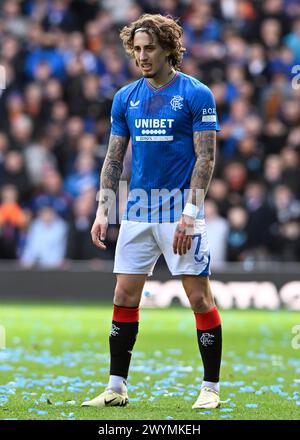 Glasgow, Großbritannien. April 2024. Fabio Silva von den Rangers während des schottischen Premiership-Spiels im Ibrox Stadium, Glasgow. Der Bildnachweis sollte lauten: Neil Hanna/Sportimage Credit: Sportimage Ltd/Alamy Live News Stockfoto