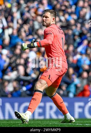 Glasgow, Großbritannien. April 2024. Jack Butland von den Rangers während des schottischen Premiership-Spiels im Ibrox Stadium, Glasgow. Der Bildnachweis sollte lauten: Neil Hanna/Sportimage Credit: Sportimage Ltd/Alamy Live News Stockfoto