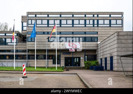 Wezembeek - Oppem, Flämisch Brabant, Belgien, 30. März 2024 - der Campus der internationalen Deutschen Schule in Brüssel Stockfoto