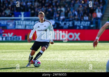 Drammen, Norwegen, 7. April 2024. Rosenborgs Ulrik Yttergård Jenssen beim Eliteserien-Spiel zwischen Strømsgodset und Rosenborg im Marienlyst-Stadion. Quelle: Frode Arnesen/Alamy Live News Stockfoto