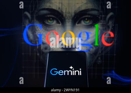 Brüssel, Belgien April 2024. Das Gemini-Symbol wird auf einem Smartphone angezeigt, auf dem Google im Hintergrund sichtbar ist (siehe Abbildung). Aufgenommen in Brüssel, Belgien. Am 7. April 2024. (Jonathan Raa/SIPA USA) *** ausschließlich für redaktionelle Nachrichten *** Credit: SIPA USA/Alamy Live News Stockfoto