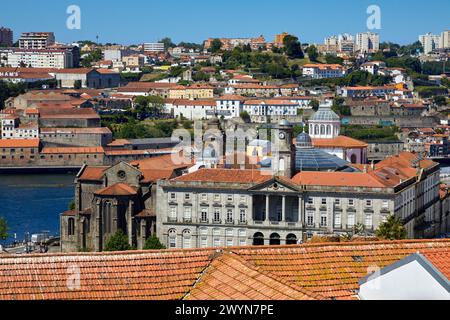 Oporto Börsenpalast, Palácio da Bolsa, Blick vom Pelourinho-Platz, Porto, Portugal. Stockfoto