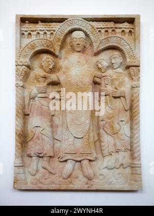 Skulpturale Details im Kreuzgang, Kloster Yuso, San Millan de la Cogolla, La Rioja, Spanien. Stockfoto