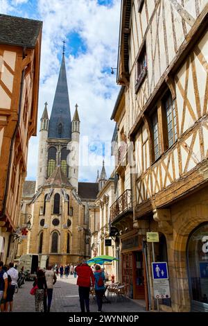 Kirche Notre-Dame, Rue de la Chouette, Dijon, Cote d'Or, Region Burgund, Bourgogne, Frankreich, Europa. Stockfoto