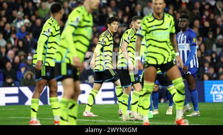 Der Arsenal-Verteidiger Takehiro Tomiyasu während des Premier League-Spiels zwischen Brighton und Hove Albion und Arsenal im American Express Stadium, Brighton und Hove, England am 6. April 2024. Stockfoto