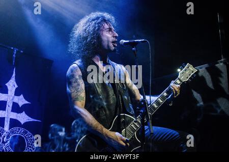 George Emmanuel von Lucifer's Child spielt im Floyd Live Music Venue, Athen/Griechenland, April 2024 Stockfoto