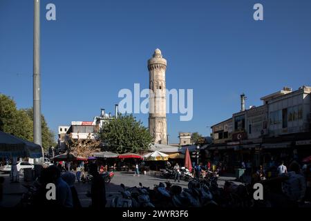Sanliurfa, Türkei - 15.09.2023: Moschee Hoca Ahmed (Pazar) im alten Sanliurfa Stockfoto