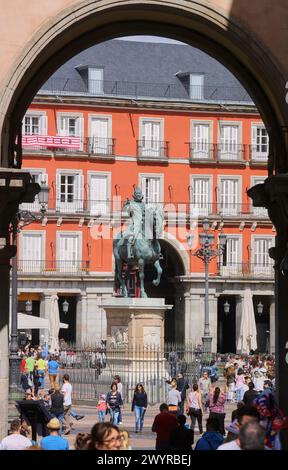 Plaza Mayor, Felipe III. Statue, Madrid, Spanien, Europa. Stockfoto