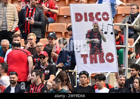 Mailand, Italien. April 2024. Mailands Fan beim Fußball-Spiel der Serie A zwischen AC Milan und US Lecce im San Siro Stadion in Mailand, Italien - Samstag, den 6. April 2024. Sport - Fußball . (Foto: Fabio Ferrari/LaPresse) Credit: LaPresse/Alamy Live News Stockfoto