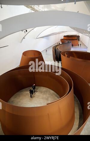 Die Frage der Zeit, 1994-2005, Richard Serra, Guggenheim Museum. Stockfoto