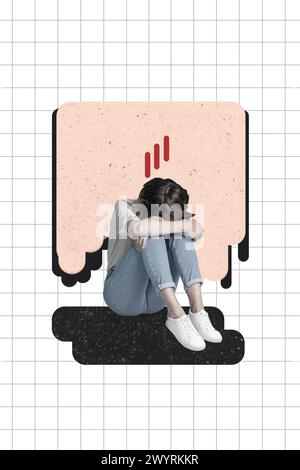 Vertikale Foto-Collage von verärgert depressiv Mädchen umarmen Knie hoffnungslose psychische Gesundheit Problem Einsamkeit Burnout isoliert auf gemalten Hintergrund Stockfoto