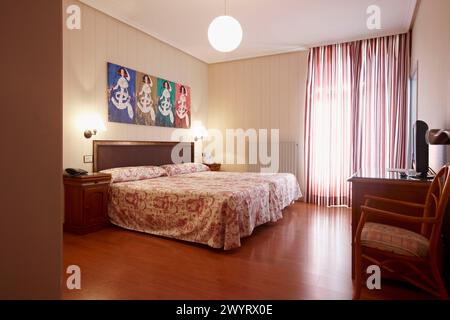 Hotelzimmer. Cestona Hotel and Spa, Gipuzkoa, Baskenland, Spanien. Stockfoto