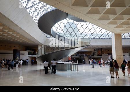 Pyramide, Musée du Louvre, Paris, Frankreich, Europa Stockfoto