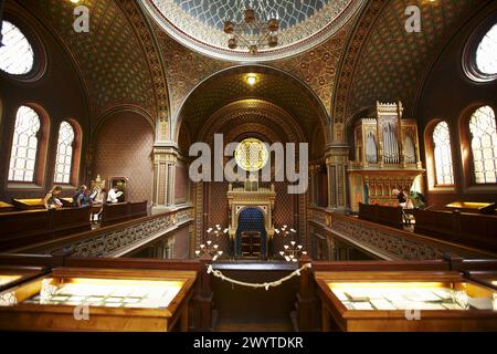 Spanische Synagoge, jüdisches Viertel Josefov, Prag, Tschechische Republik. Stockfoto