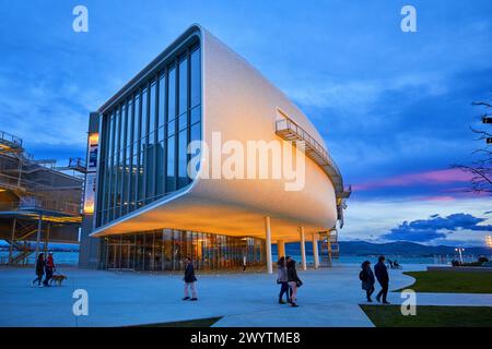 Botin Center Museum Kunst und Kultur, Architekt Renzo Piano, Jardines de Pereda, Santander, Kantabrien, Spanien, Europa. Stockfoto