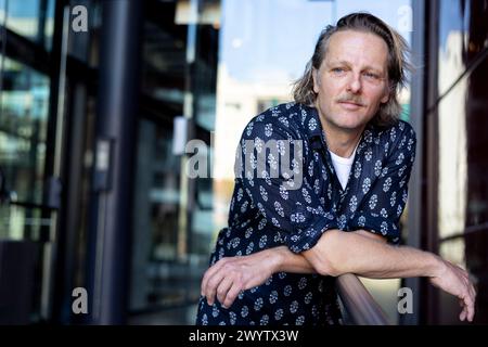 Madrid, Spanien. April 2024. Juan Diaz nimmt am Fotobesuch „Bellas Artes“ im Museo Reina Sofia in Madrid Teil. Quelle: SOPA Images Limited/Alamy Live News Stockfoto