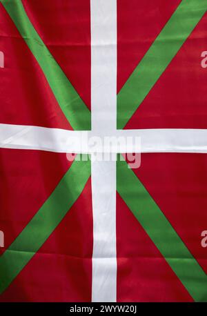 Ikurriña, Saint-Jean-de-Luz, Aquitaine, Pyrenäen-Atlantiques, Frankreich. Stockfoto