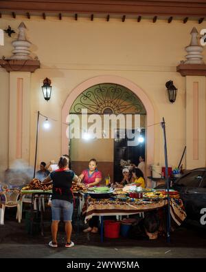 Straßenszene, León, Departement León, Nicaragua, Zentralamerika Stockfoto
