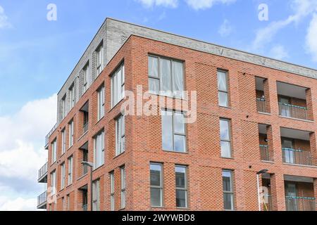 Erschwingliche Wohnsiedlung in Boleyn Road, Newham, London Stockfoto