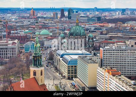 Berliner Dom, Marienkirche Kirche, Alexanderplatz, Berlin, Deutschland. Stockfoto