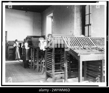 [Kompositoren arbeiten in der Druckerei, Hampton Institute, Hampton, Virginia] Stockfoto