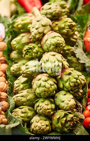 Artischocken, Mercat St. Josep Markt La Boqueria, Las Ramblas. Barcelona. Katalonien. Spanien. Stockfoto