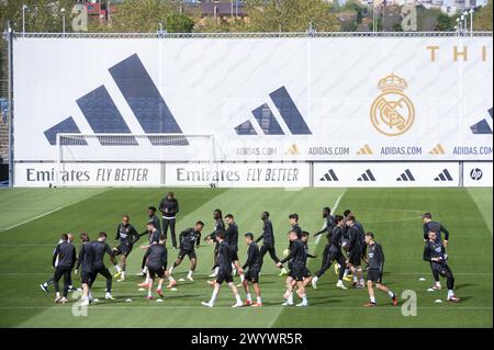 Madrid, Spanien. April 2024. Real Madrid Team während des Trainings am Tag vor dem Viertelfinalspiel der Champions League gegen Manchester City im Ciudad Real Madrid in Valdebebas, Madrid. Quelle: Unabhängige Fotoagentur/Alamy Live News Stockfoto