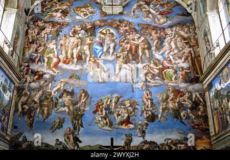 Fresko des letzten Gerichts von Michelangelo an der Westwand der Sixtinischen Kapelle, Museen des Vatikanischen Palastes. Vatikanstadt, Rom. Italien. Stockfoto