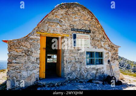 Miramundos Berghütte. Sierra Mágina, Jaén, Andalucía, Spanien, Europa Stockfoto