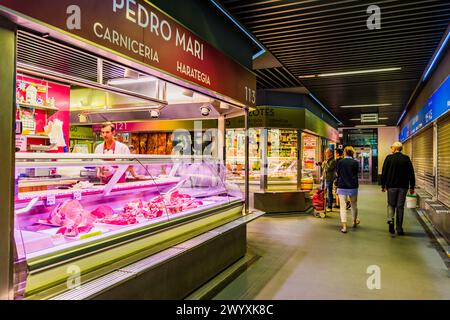 Der Mercado de la Ribera, Ribera Market, ist ein Marktplatz in Bilbao. Es liegt am rechten Ufer des Nervion River. Bilbao, Biskaya, Baskenland, Spanien Stockfoto
