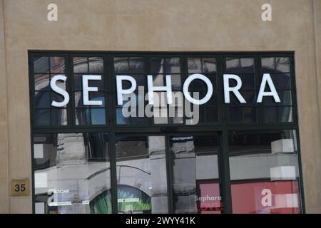 Kopenhagen/Dänemark/08 April 2024/ Sephora-Geschäft auf der komagergade in der dänischen Hauptstadt Kopenhagen (Foto: Francis Joseph Dean/Dean Pictures) Stockfoto