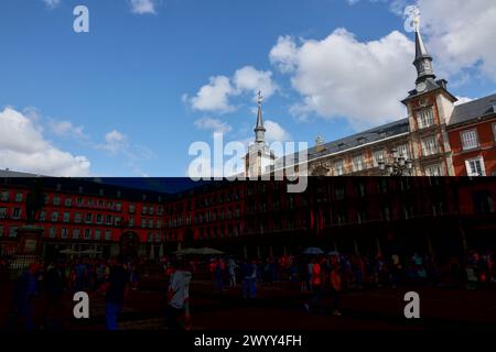 Plaza Mayor, Felipe III. Statue, Madrid, Spanien, Europa. Stockfoto